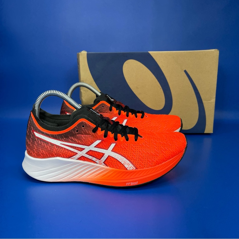 NEW Asics Magic Speed Athletic Running Shoes Sunrise Red White